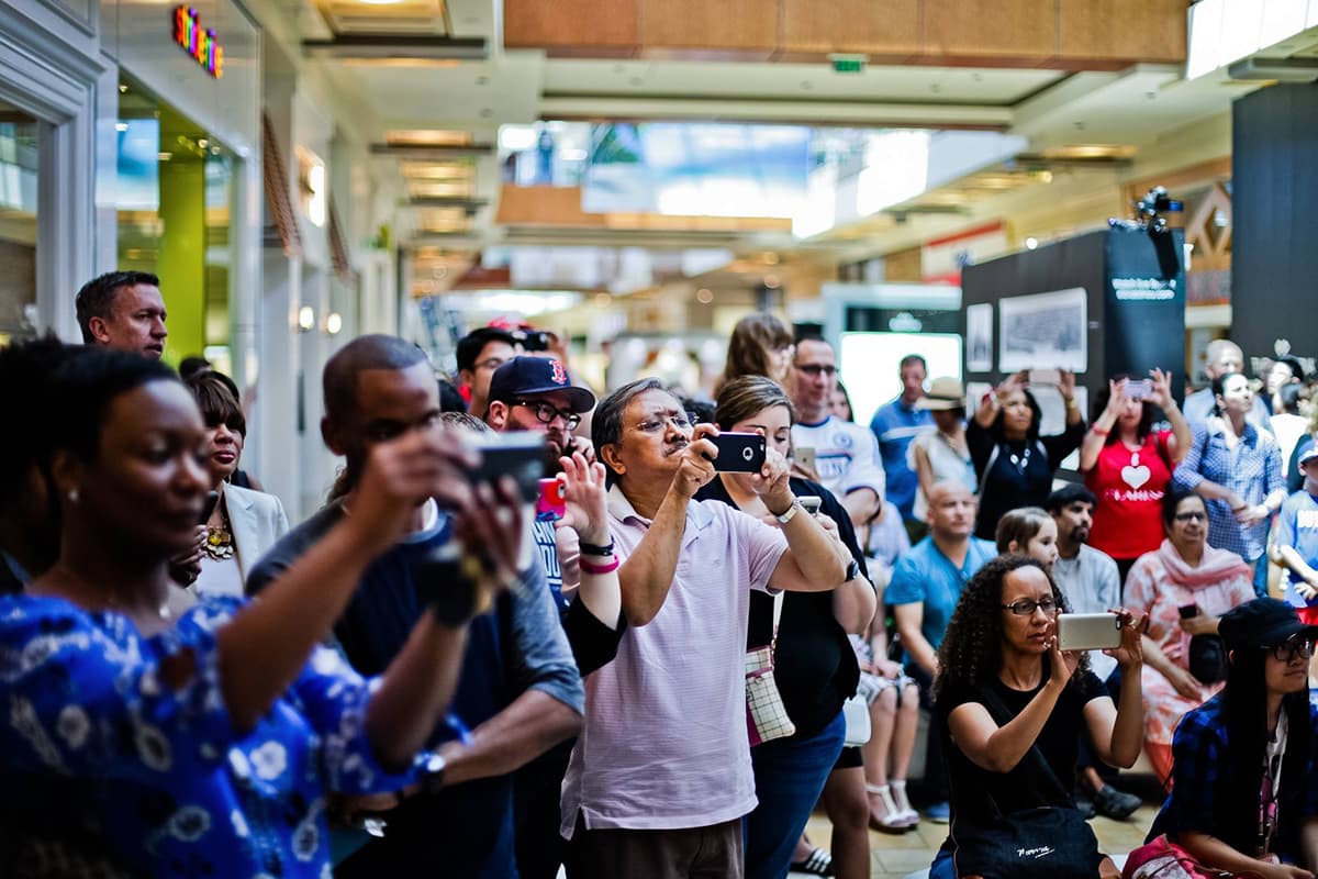 Drawing at The Galleria, Houston